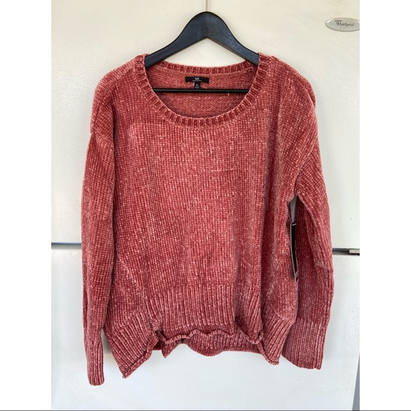 NEW My Michelle Sweater - Picture 2 of 6